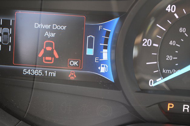 Used 2019 Ford Fusion Energi Titanium FWD image 33