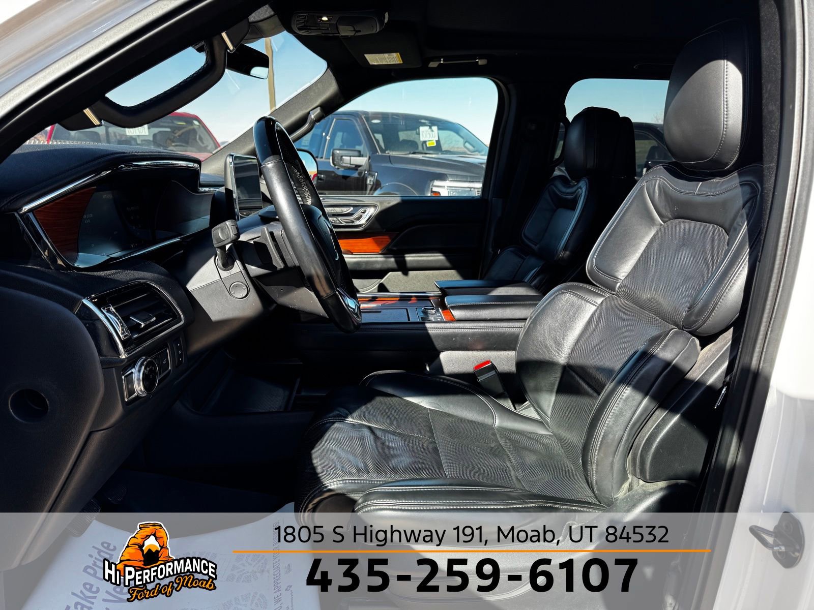 Used 2019 Lincoln Navigator Reserve w/ Cargo Package image 17