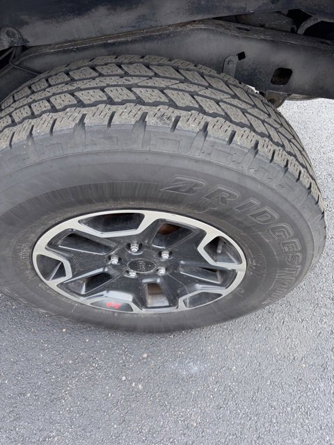 Used 2015 Jeep Wrangler Unlimited Rubicon image 4