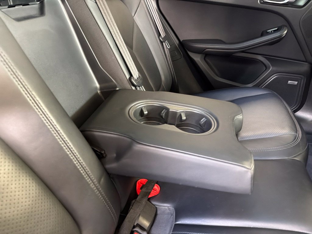 Used 2019 Porsche Macan AWD/4WD image 31