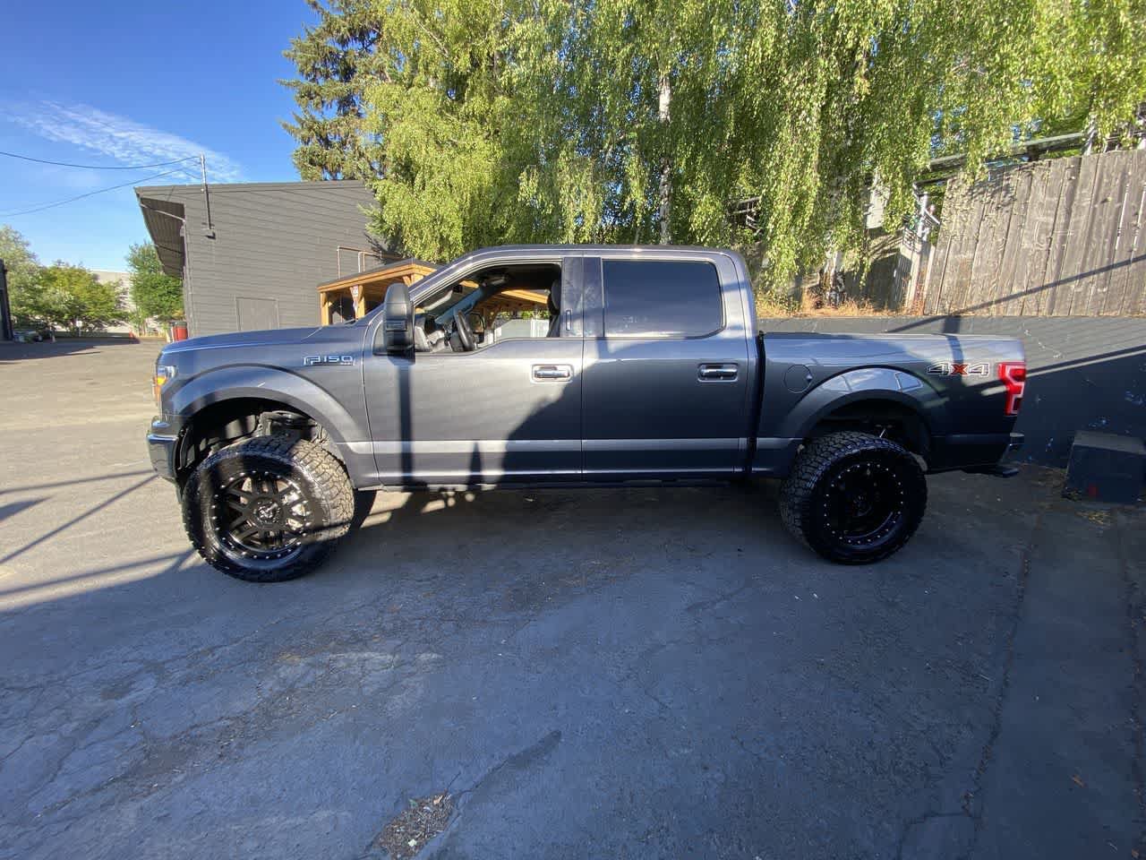 Used 2018 Ford F150 XLT w/ Equipment Group 302A Luxury AWD/4WD image 3