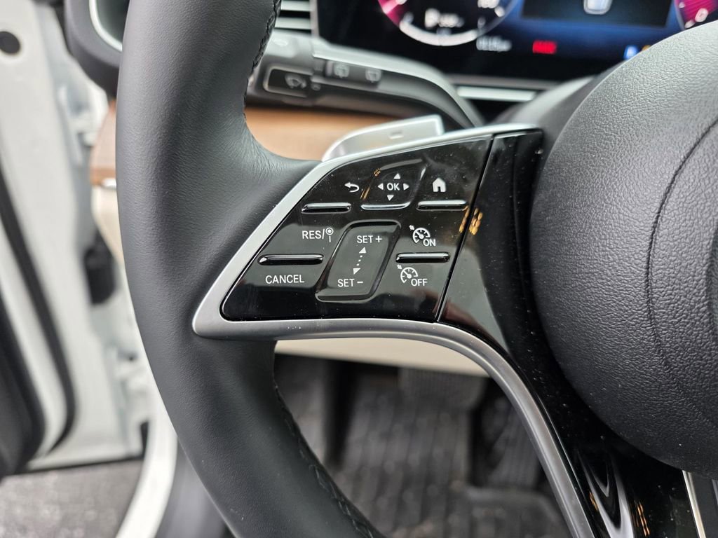 Certified 2025 Mercedes-Benz GLE 350 4MATIC image 17