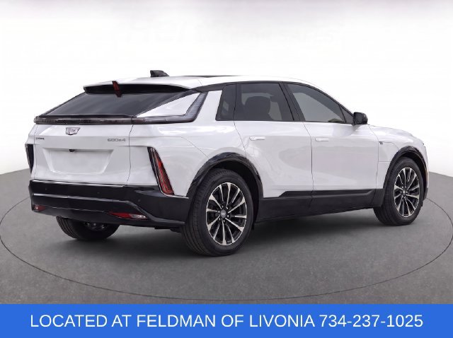 Certified 2024 Cadillac Lyriq Sport w/ LPO, Floor Liner Package AWD/4WD image 4