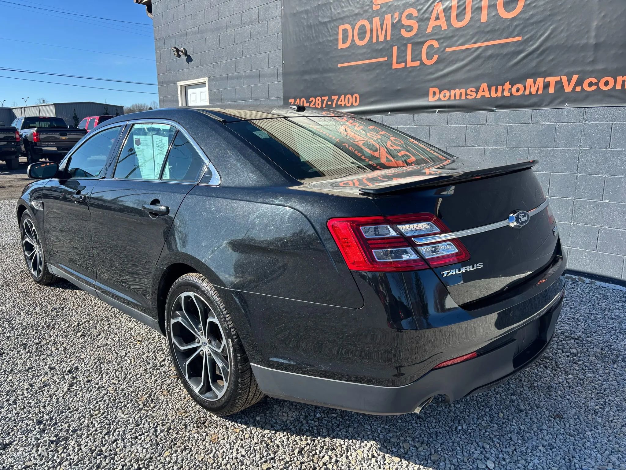 Used 2015 Ford Taurus SHO w/ Equipment Group 401A image 3