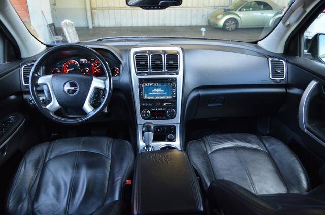 Used 2012 GMC Acadia SLT FWD image 16