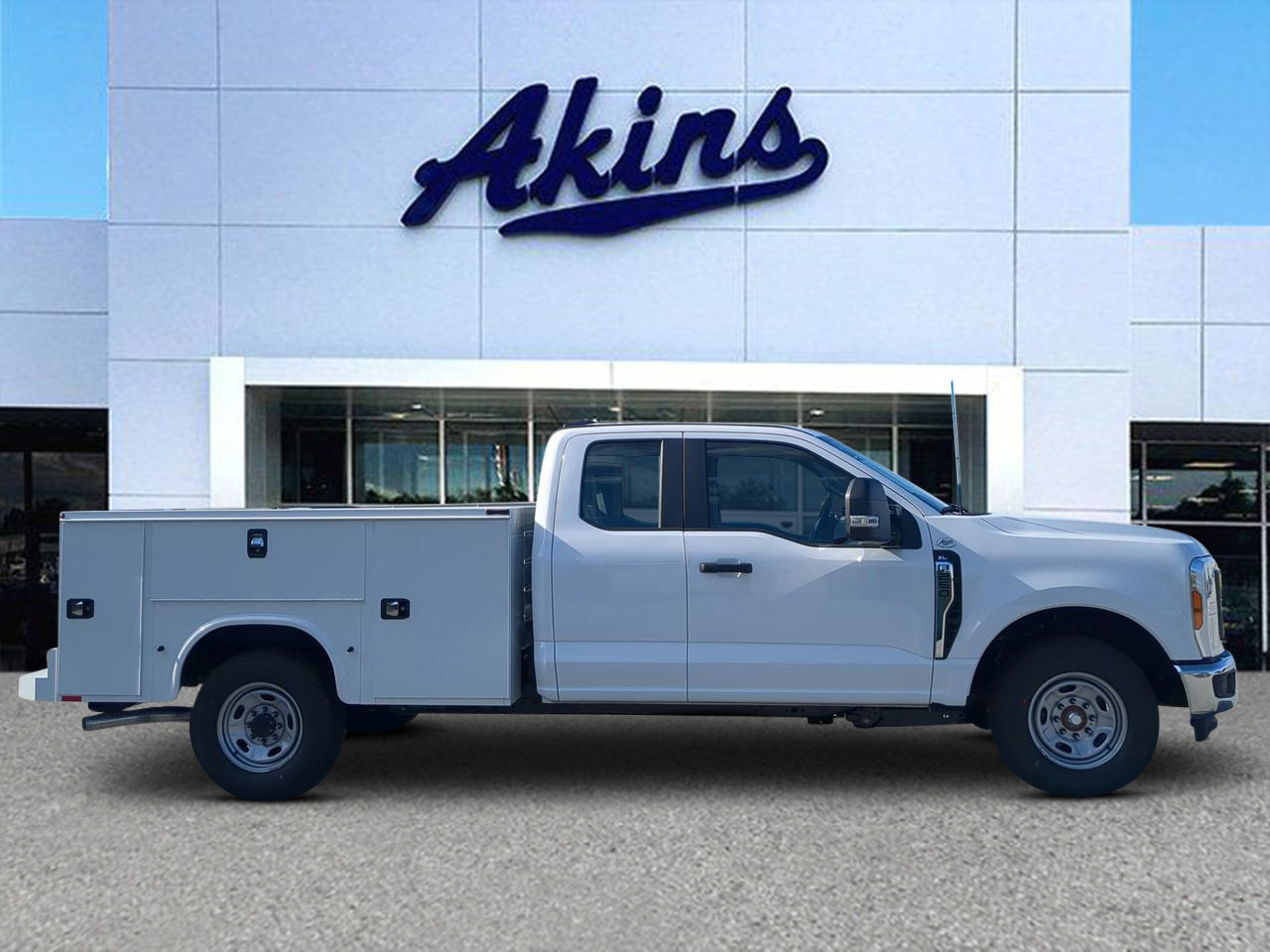 New 2026 Ford F250 XL w/ XL Chrome Package