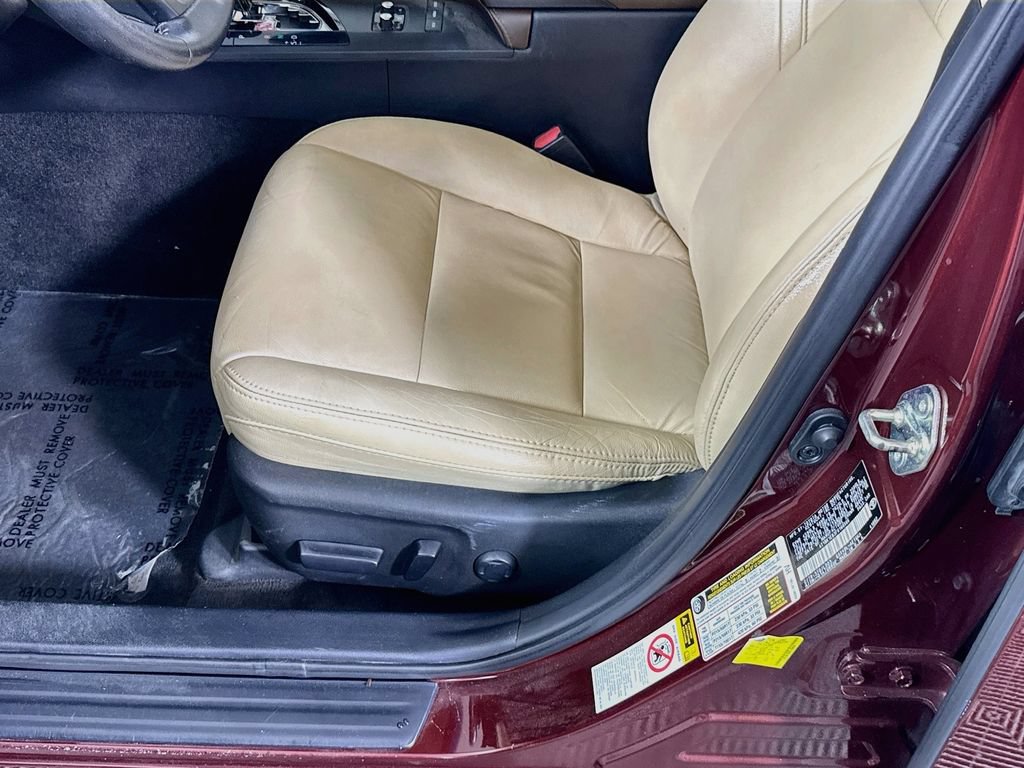 Used 2015 Toyota Avalon XLE FWD image 23