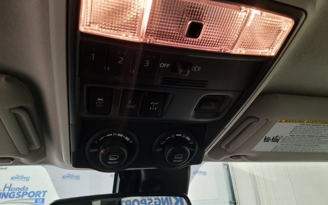 Used 2022 Toyota 4Runner TRD Off-Road Premium image 39