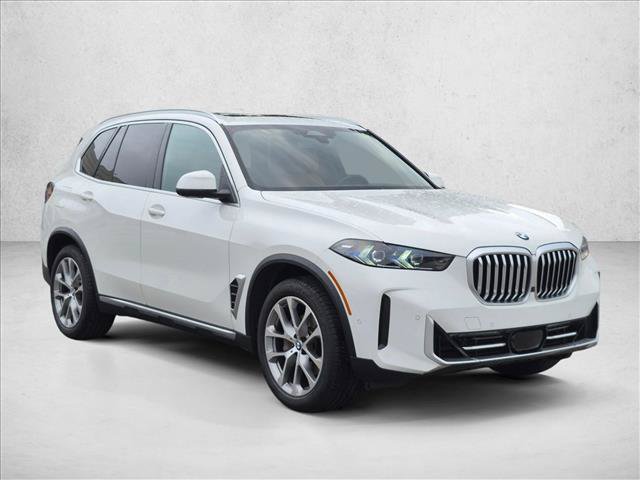Certified 2026 BMW X5 xDrive40i w/ Climate Comfort Package AWD/4WD image 3