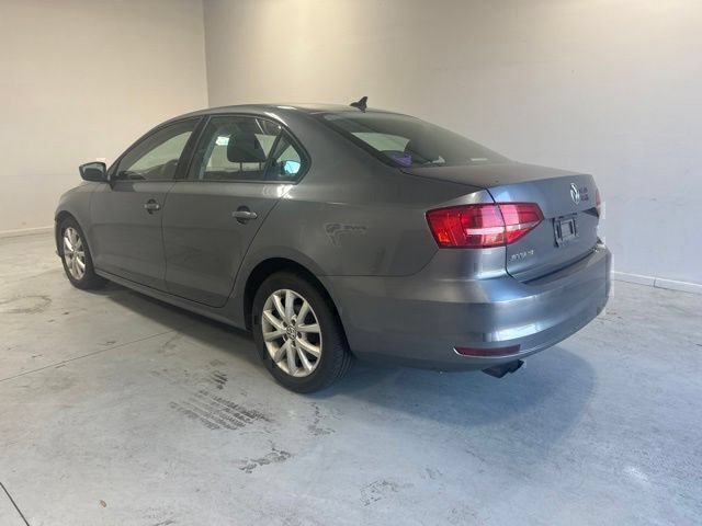 Used 2015 Volkswagen Jetta SE FWD image 8