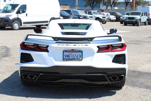 Used 2021 Chevrolet Corvette Stingray Convertible w/ Z51 Performance Package RWD image 4