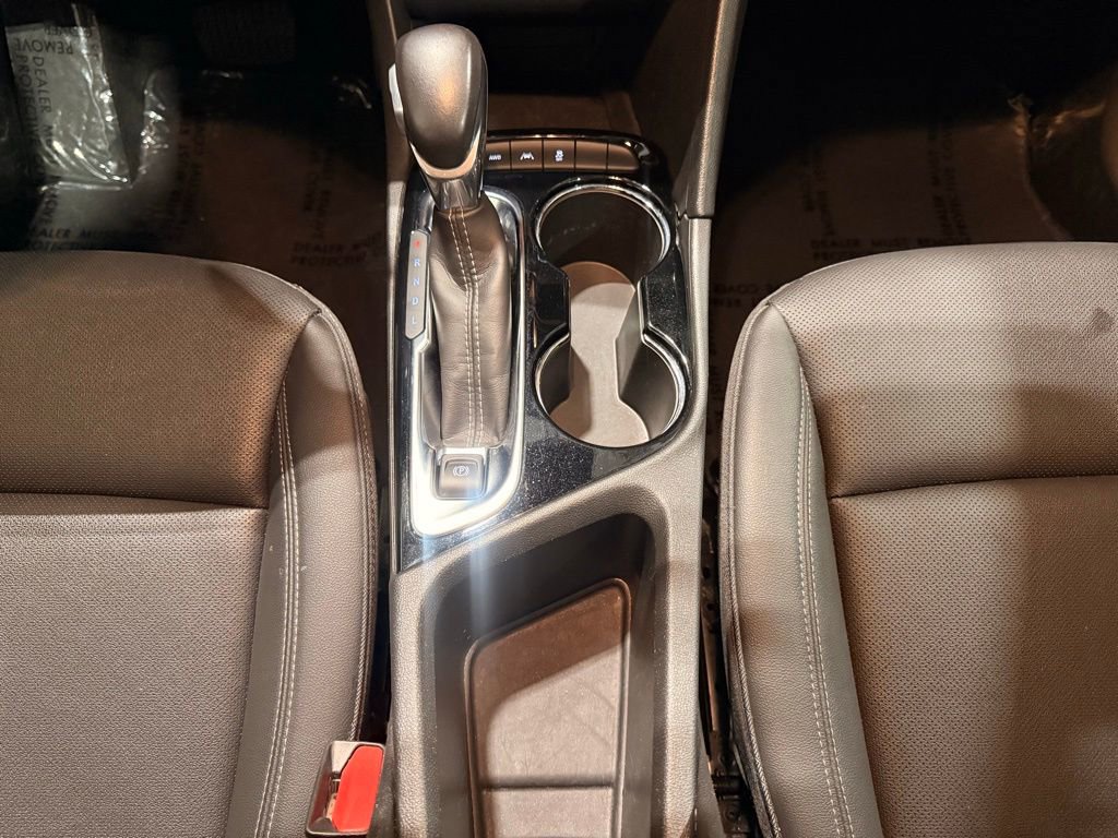 Used 2024 Buick Encore GX Sport Touring image 23