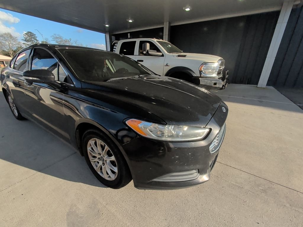 Used 2016 Ford Fusion S FWD image 3