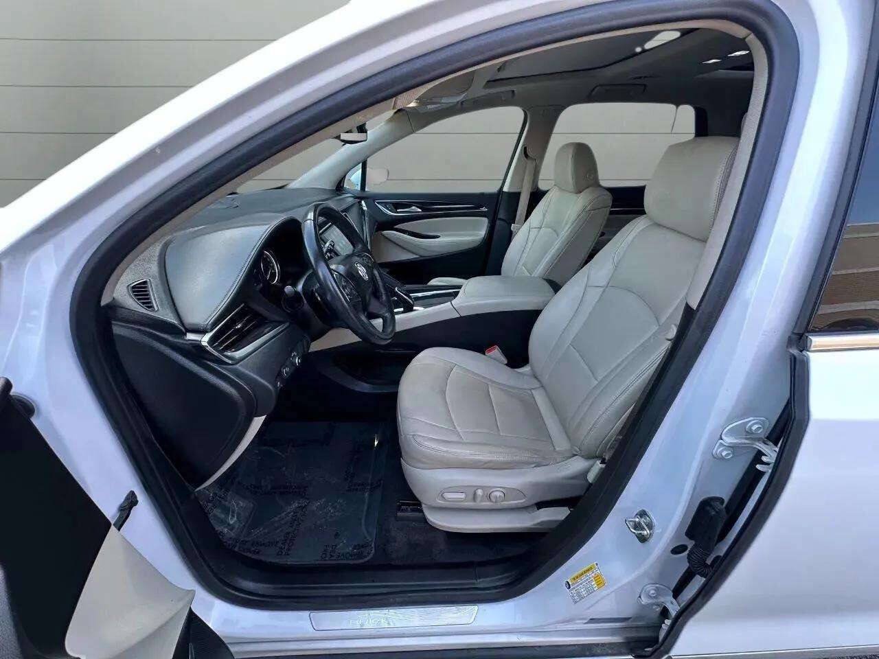 Used 2020 Buick Enclave Essence w/ Sound and Sites Package AWD/4WD image 59