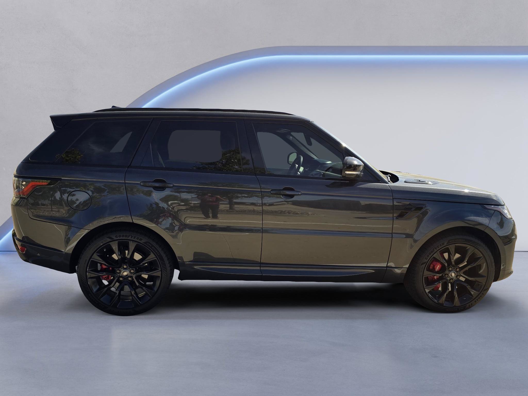 Used 2020 Land Rover Range Rover Sport HST AWD/4WD image 7
