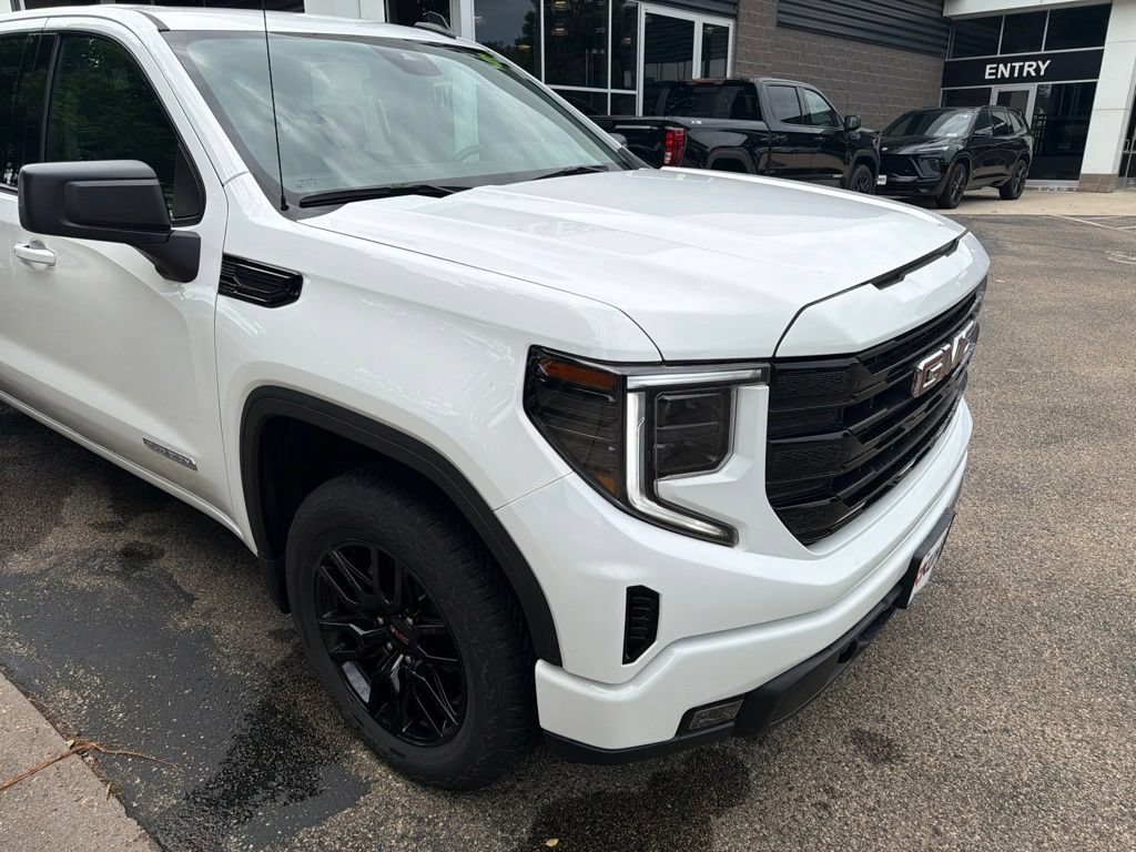 Used 2024 GMC Sierra 1500 Elevation AWD/4WD image 10