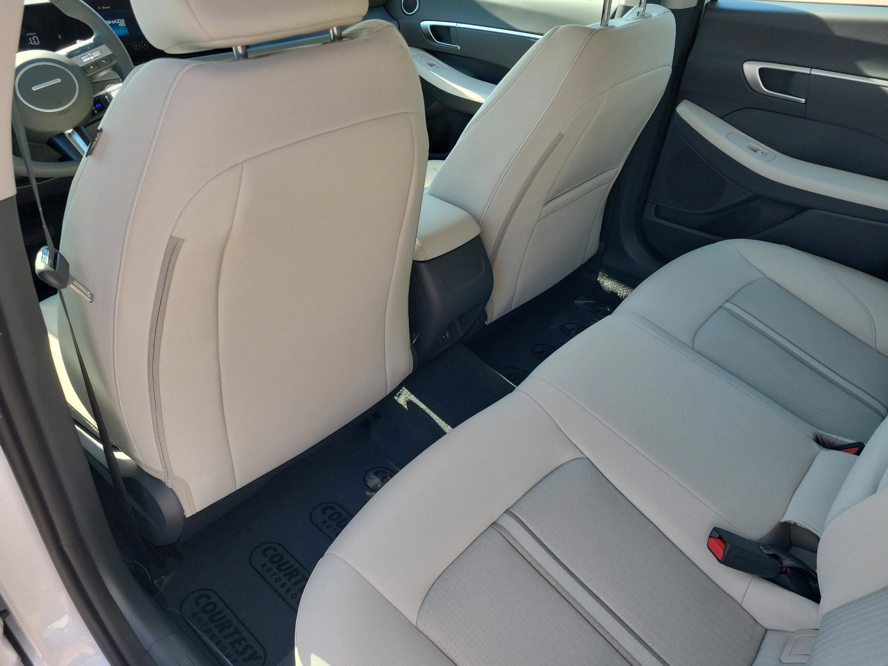 New 2026 Hyundai Sonata SEL image 7