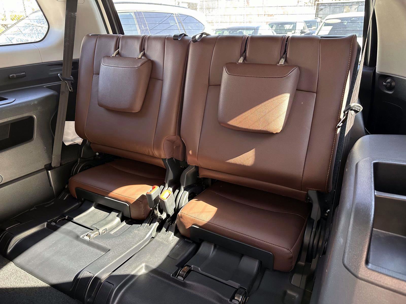Used 2023 Toyota 4Runner Limited AWD/4WD image 18
