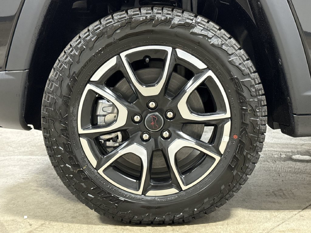 New 2026 Jeep Compass Trailhawk AWD/4WD image 26