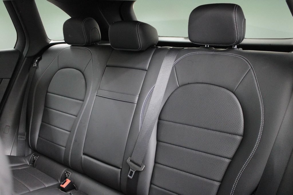 Used 2021 Mercedes-Benz GLC 300 image 25