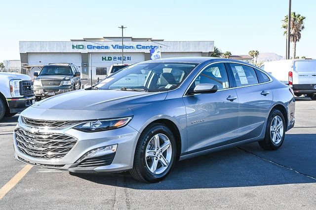 Used 2024 Chevrolet Malibu LT FWD image 3