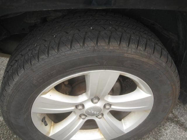 Used 2016 Jeep Compass Sport w/ Power Value Group image 28