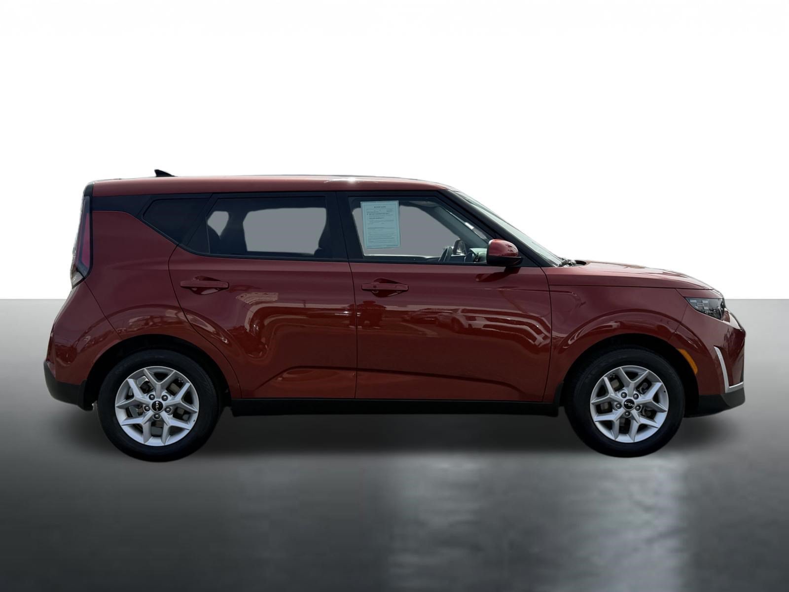 Certified 2023 Kia Soul S FWD image 9