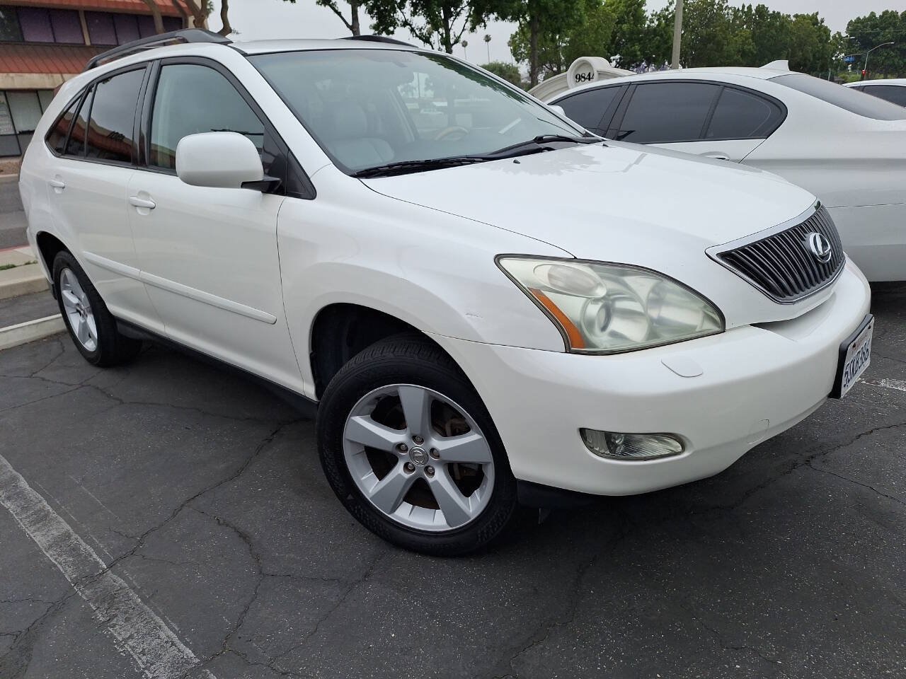 Used 2006 Lexus RX 330 AWD w/ Premium Plus Pkg image 5