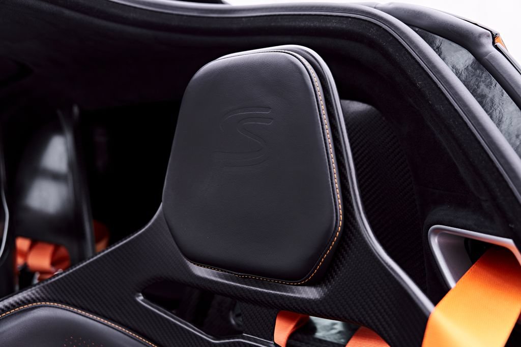 Used 2019 McLaren Senna RWD image 70