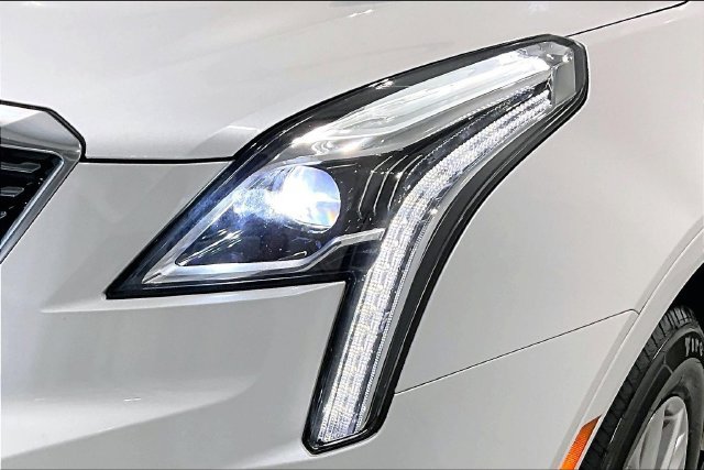 Used 2020 Cadillac XT5 Premium Luxury AWD/4WD image 41