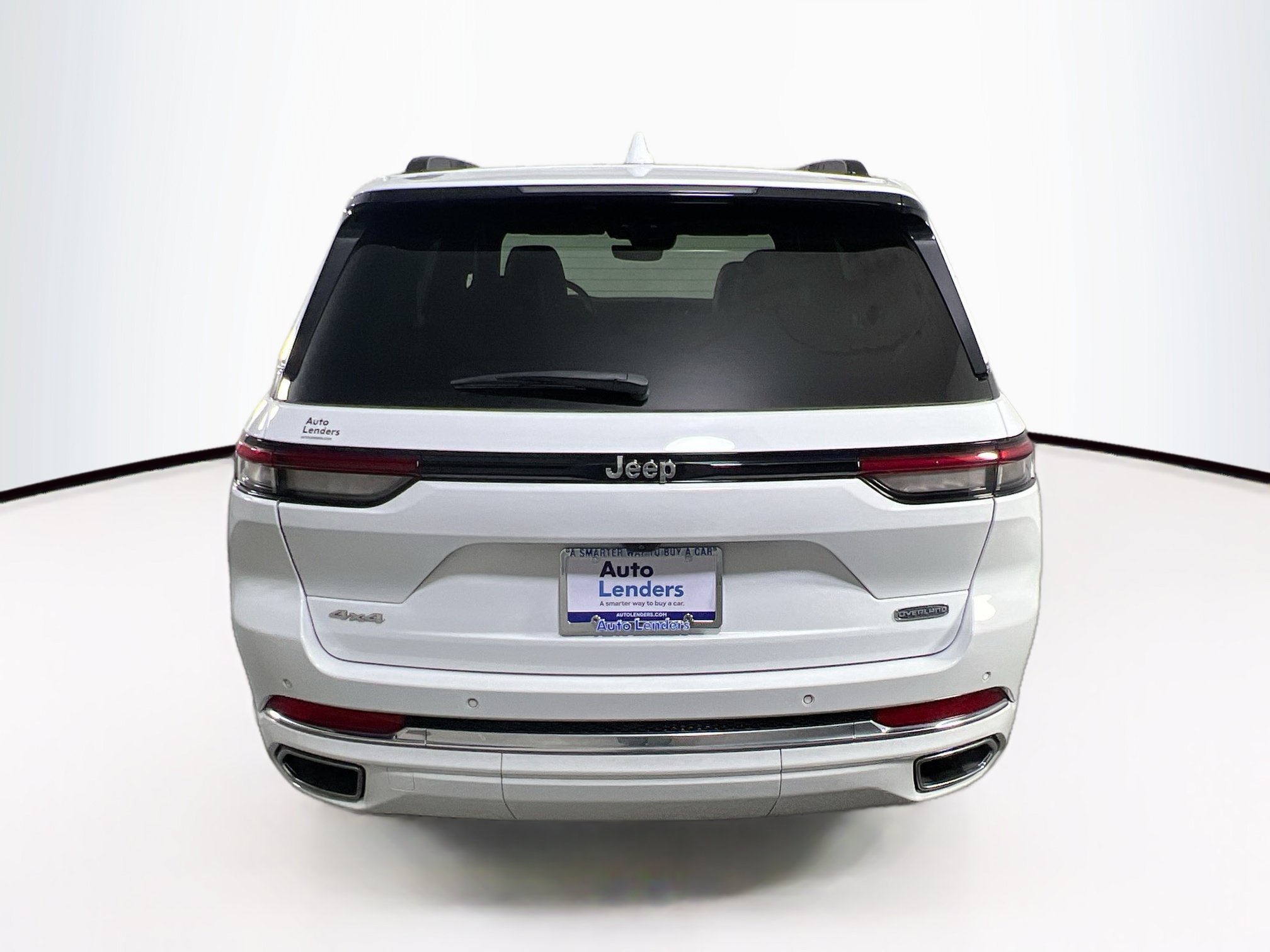 Used 2023 Jeep Grand Cherokee Overland AWD/4WD image 6