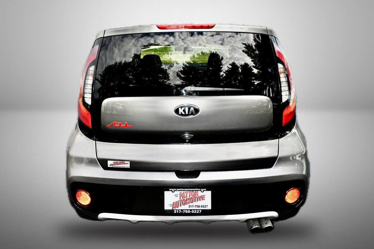 Used 2018 Kia Soul ! FWD image 6