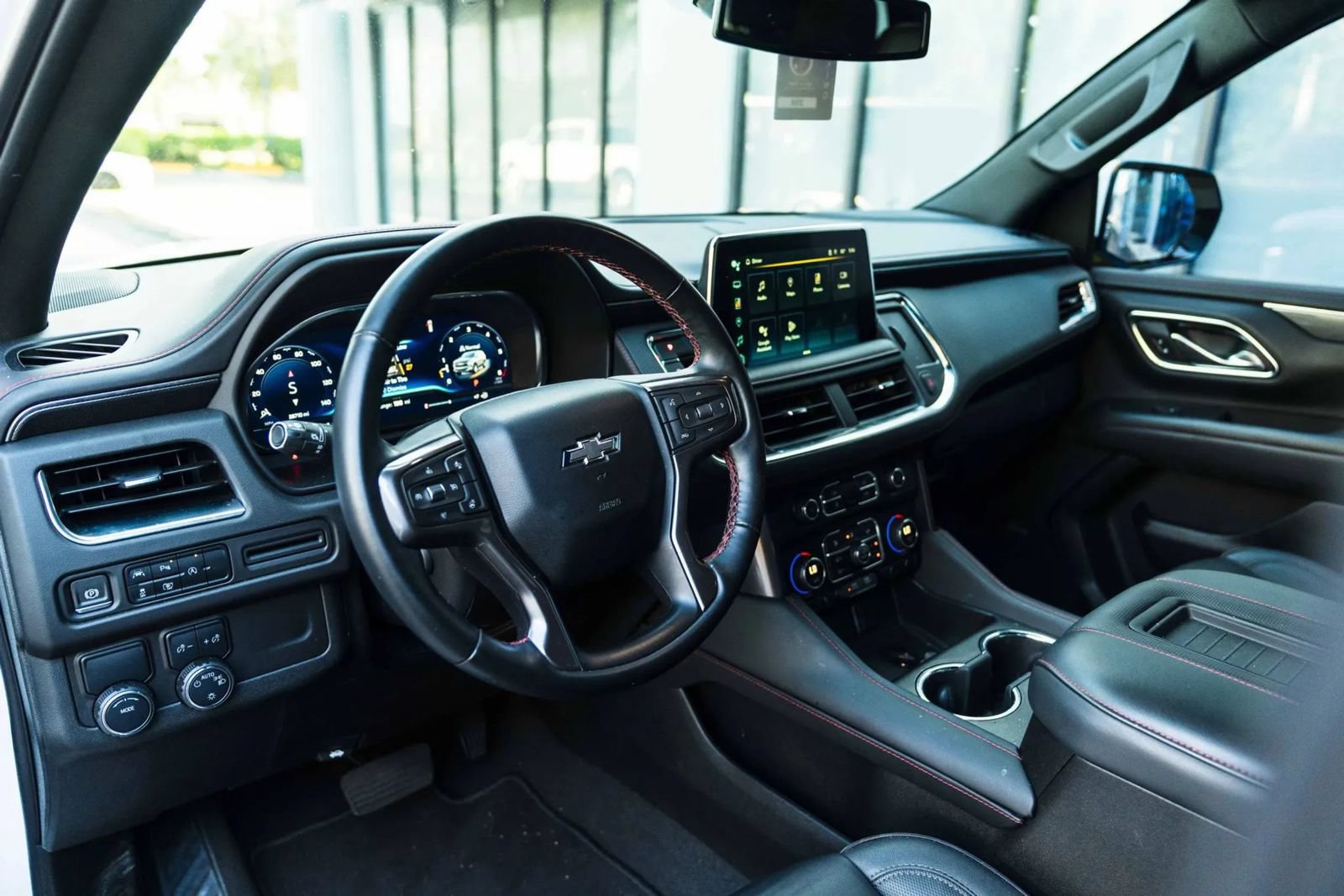Used 2024 Chevrolet Suburban RST w/ Sport Performance Package RWD image 25
