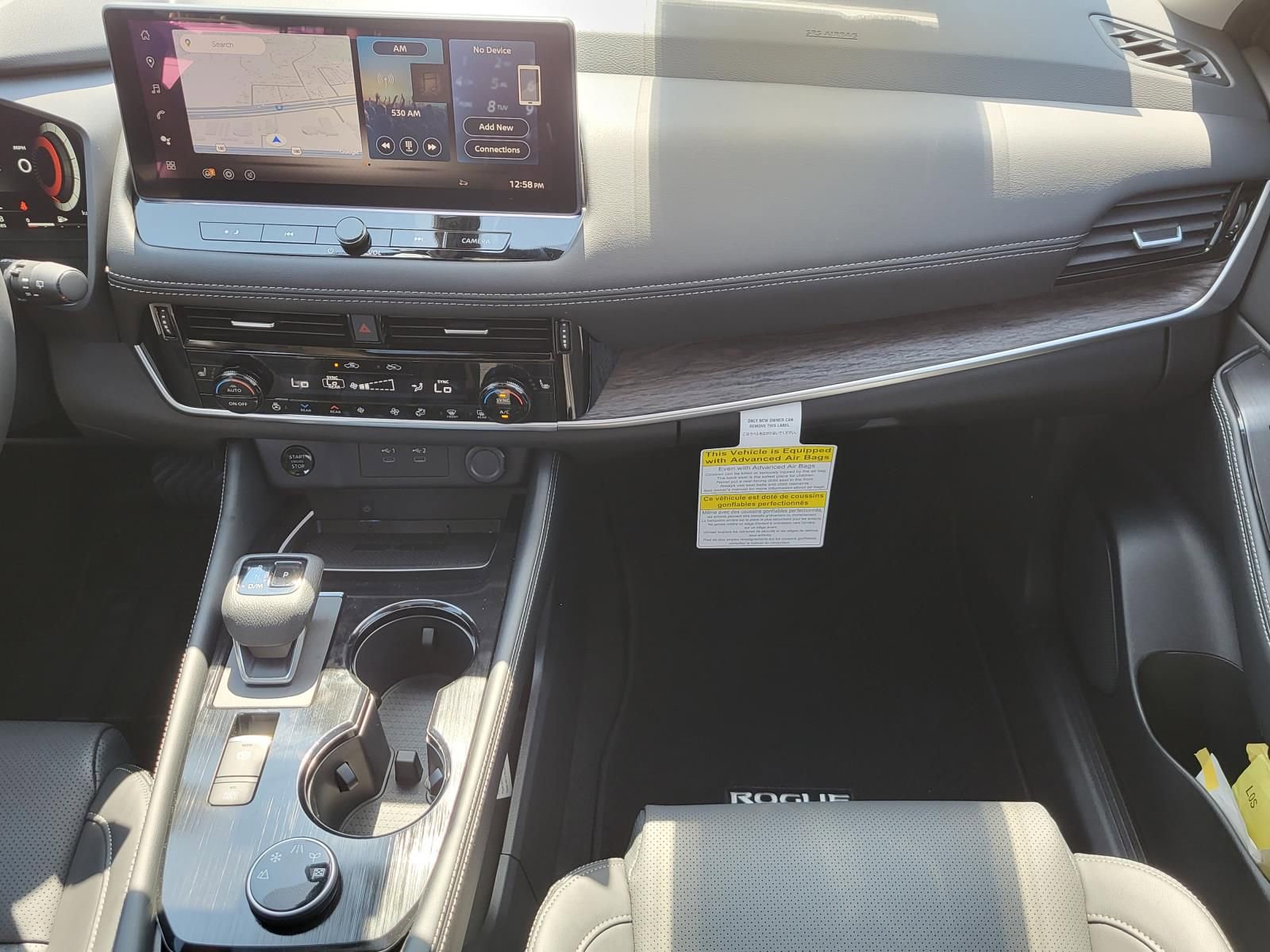 New 2026 Nissan Rogue Platinum image 18