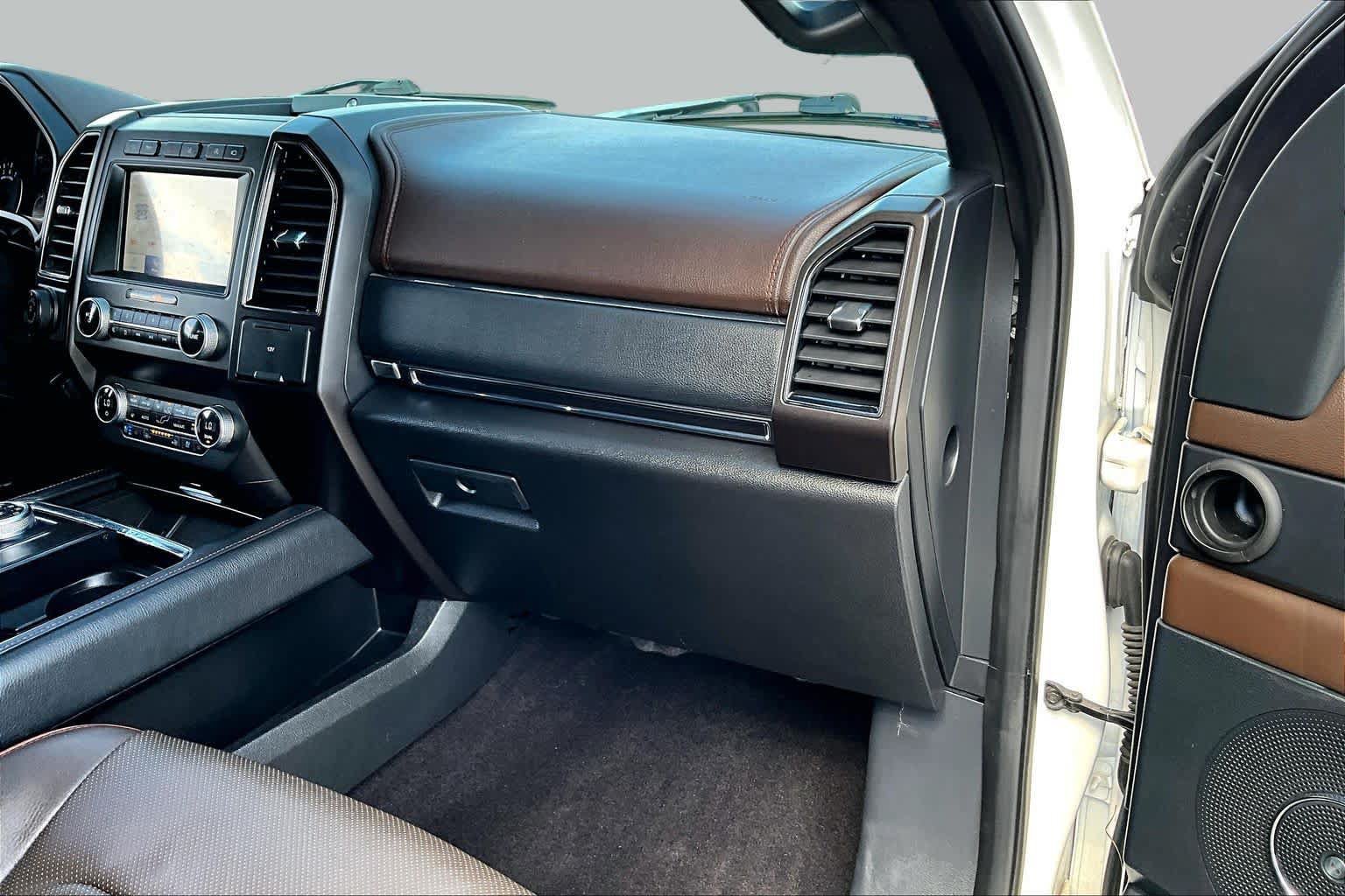 Used 2021 Ford Expedition Max King Ranch AWD/4WD image 19