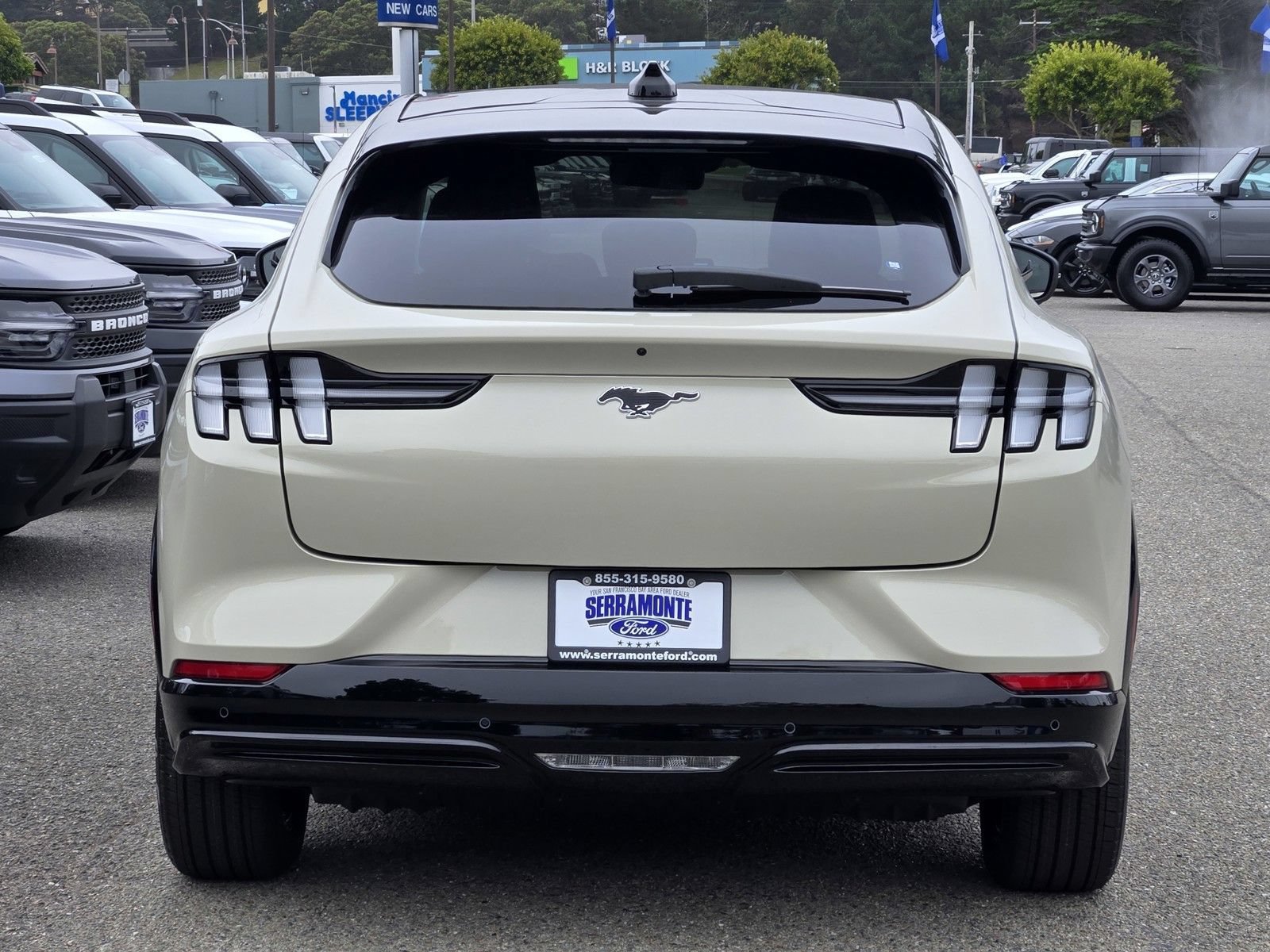 New 2026 Ford Mustang Mach-E Premium w/ Sport Appearance Package RWD image 5