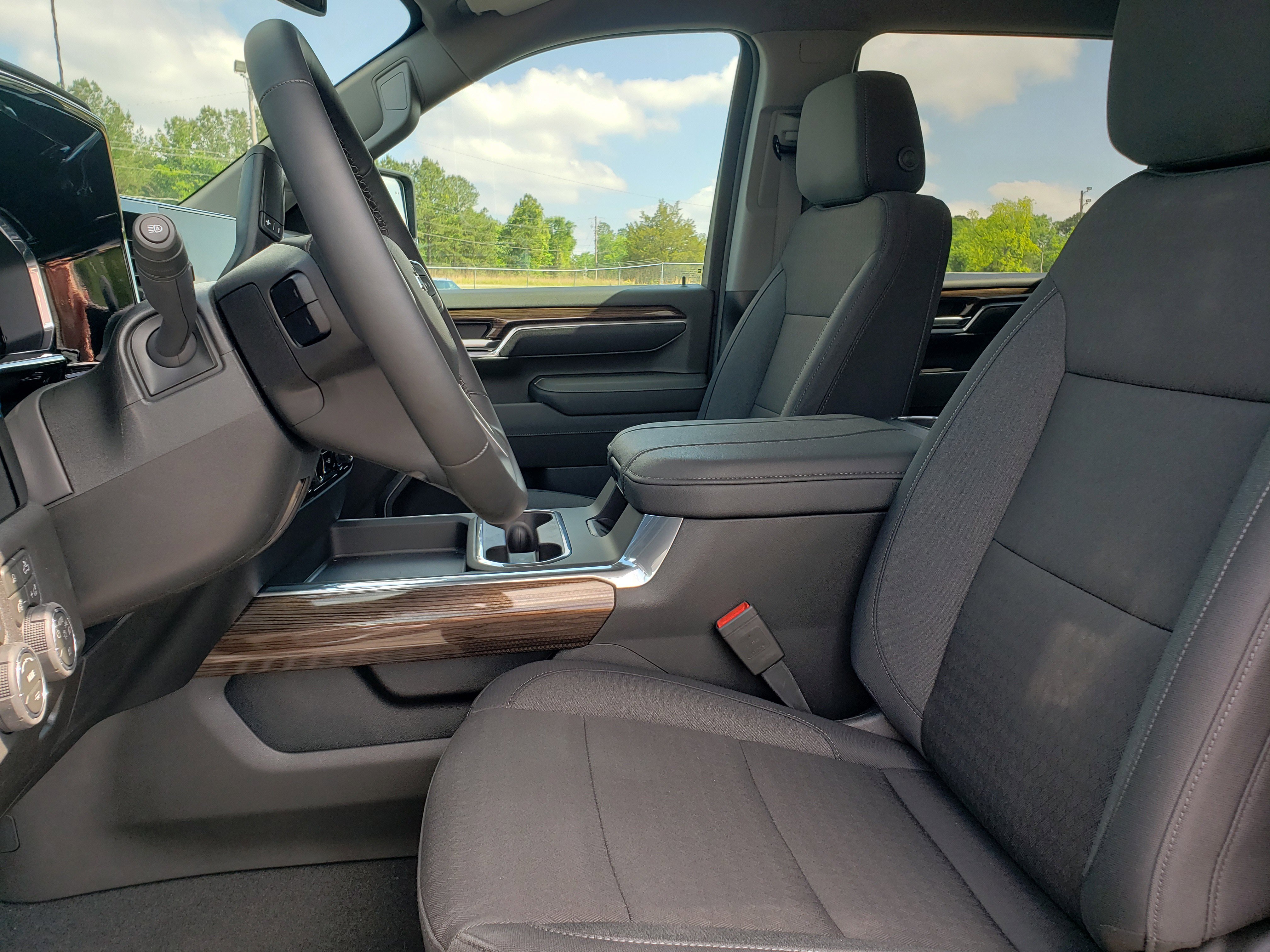 New 2026 Chevrolet Silverado 2500 LT w/ Trail Boss Package AWD/4WD image 26