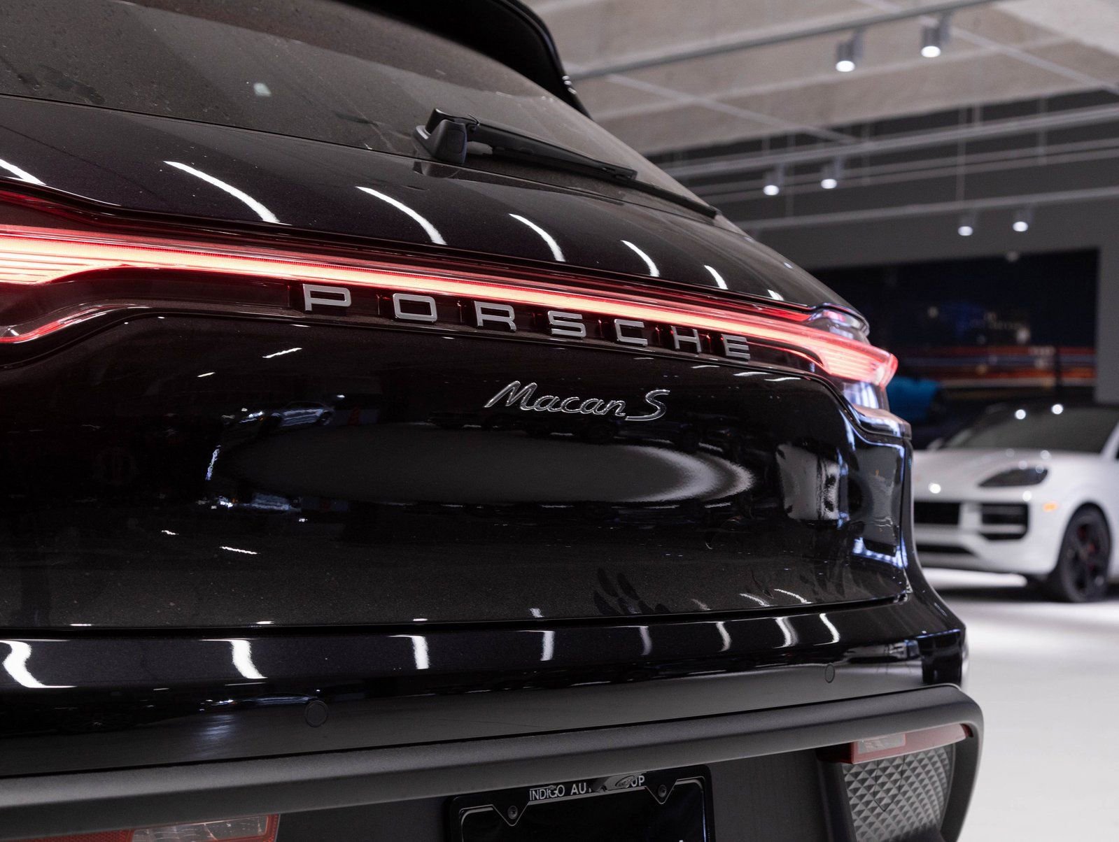 Certified 2026 Porsche Macan S image 33