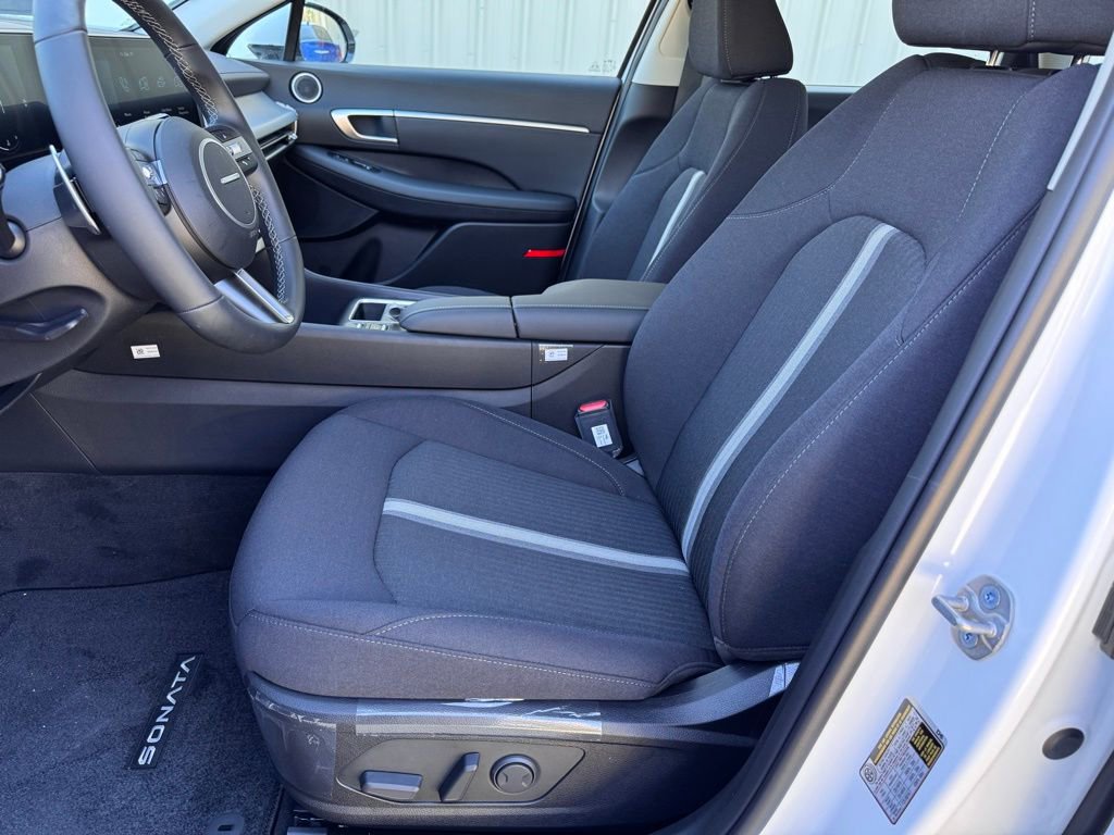 New 2026 Hyundai Sonata SEL FWD image 8