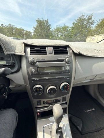 Used 2011 Toyota Corolla LE FWD image 15