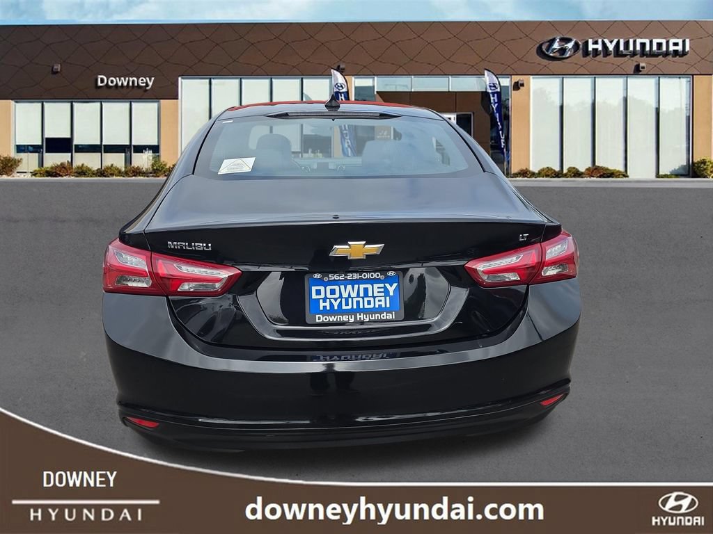 Used 2022 Chevrolet Malibu LT FWD image 4