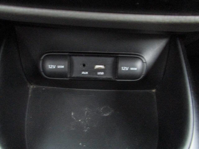 Used 2019 Kia Soul FWD image 14