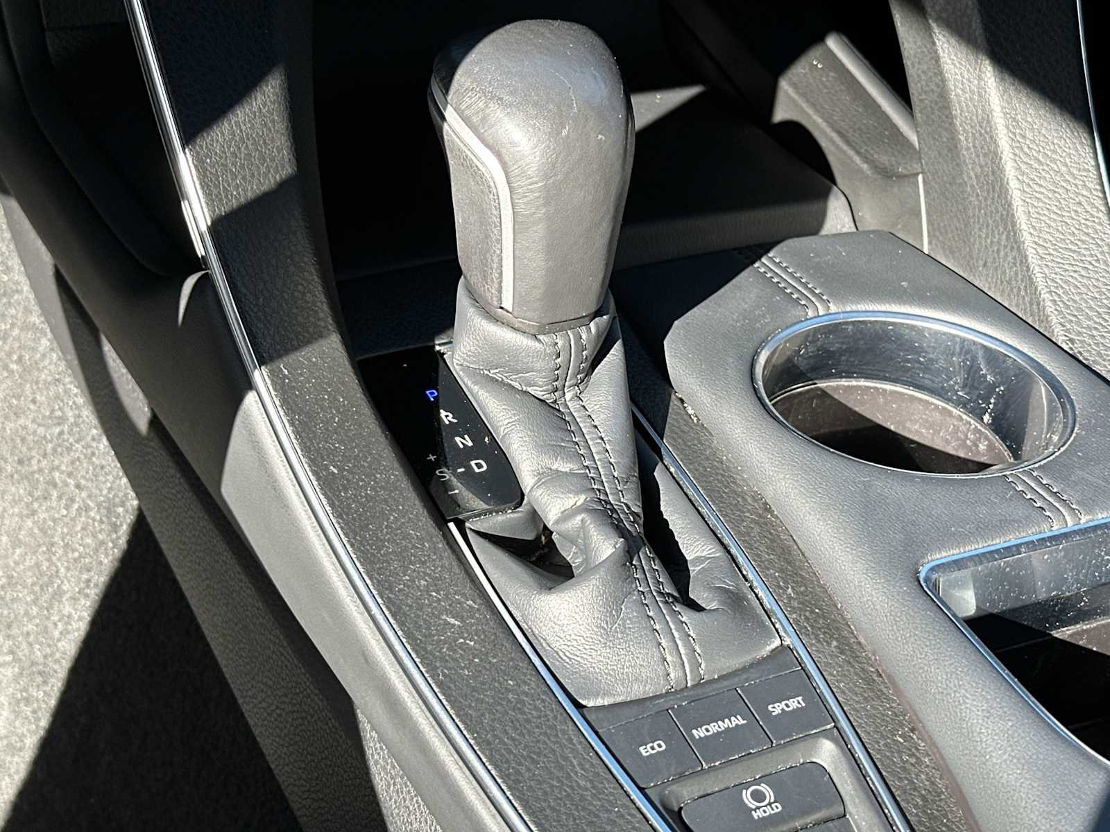 Used 2021 Toyota Avalon XSE FWD image 23