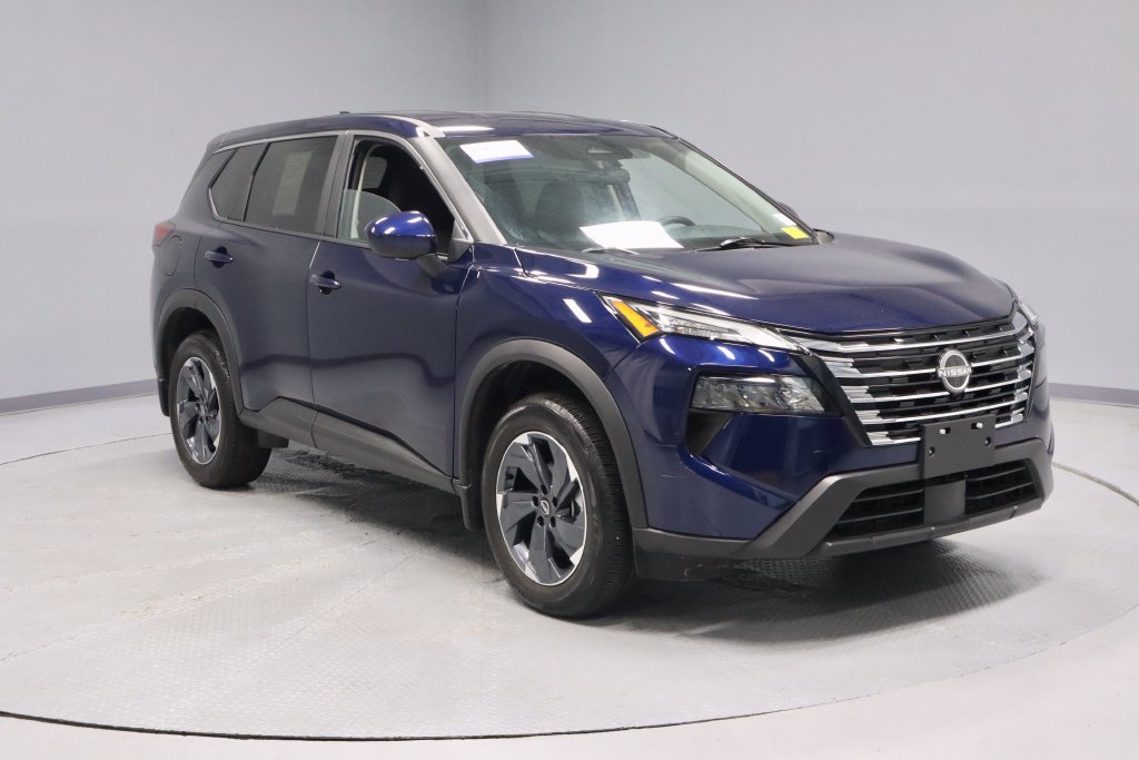 Certified 2026 Nissan Rogue SV FWD image 1