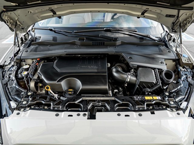 Used 2022 Jaguar E-PACE SE image 31