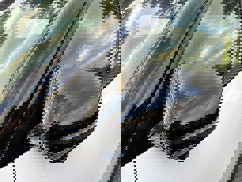 Certified 2025 Kia EV6 Light w/ Light LR Technology Package image 5