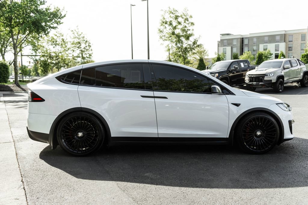 Used 2022 Tesla Model X Plaid AWD/4WD image 3