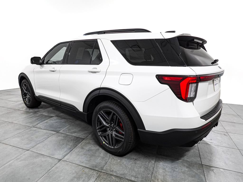 New 2026 Ford Explorer ST image 5