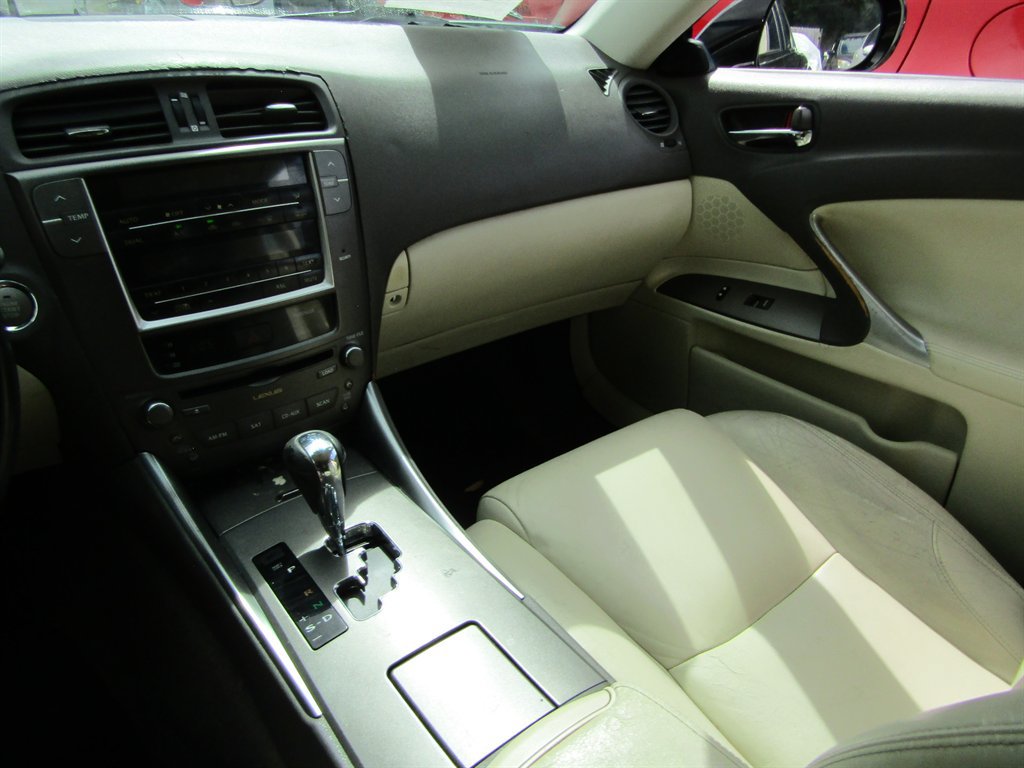 Used 2010 Lexus IS 250 RWD image 5