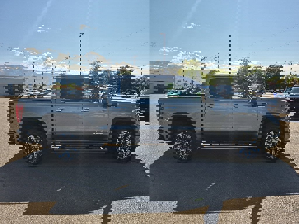 New 2026 GMC Sierra 1500 Denali w/ Denali Reserve Package image 6
